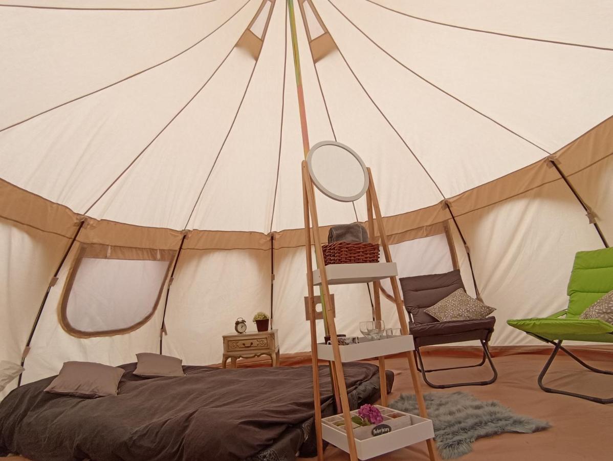 Natuur-Like Glamping In Bosland NeerNeerpelt المظهر الخارجي الصورة
